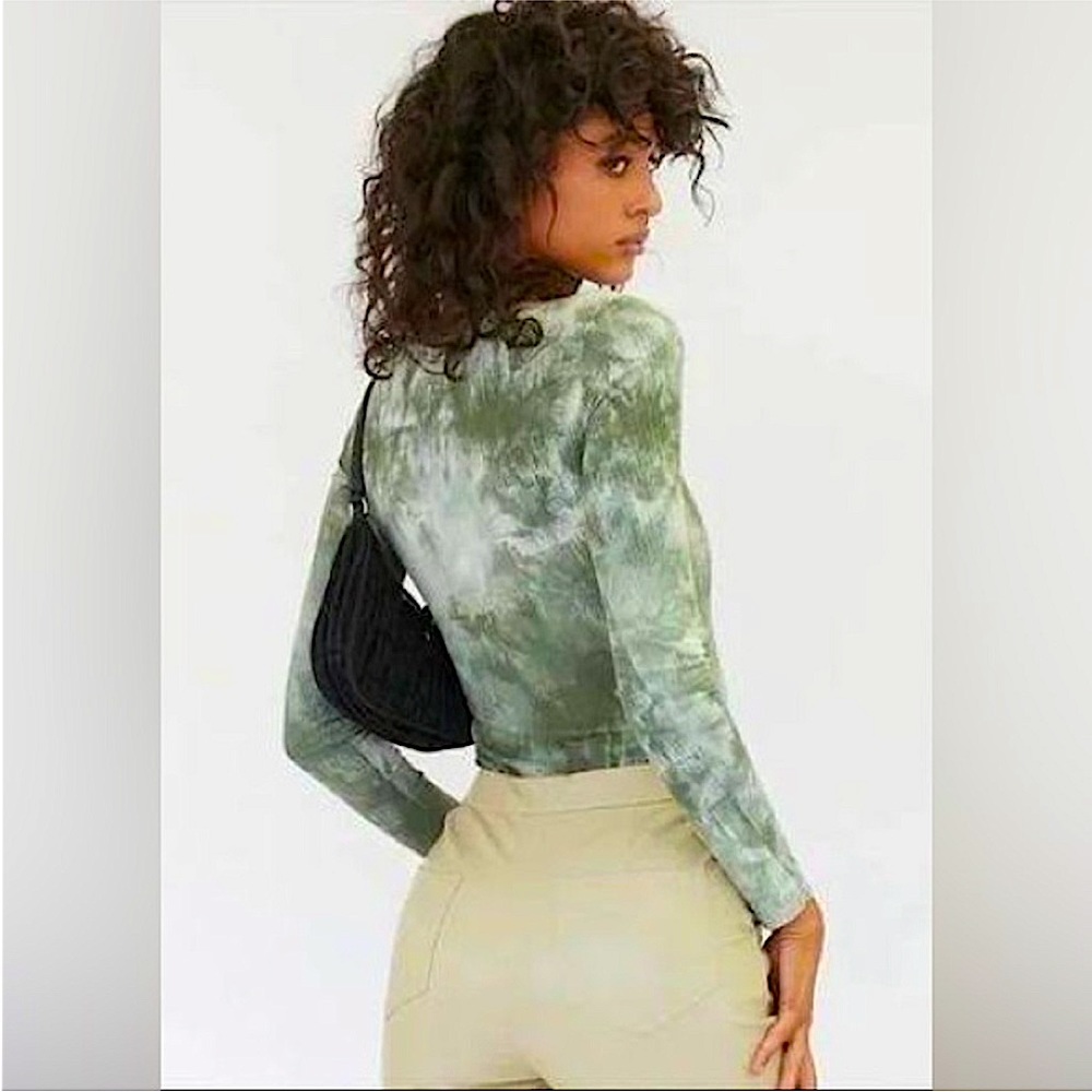 🌾 Princess Polly Lorde Bodysuit size L - Picture 2 of 7